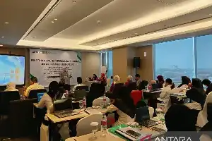 Sinergi Dinkes dan Swasta, Nakes Pelalawan Digembleng Pelatihan Asuhan Persalinan Normal
