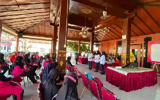 Mahasiswa UMS Perkuat Layanan PROLANIS bagi Lansia di Sukoharjo