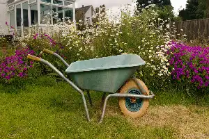 Festival Gerobak Dorong Hias Kembali Digelar di Pierrefitte-sur-Seine, Tampilkan Kreativitas Berkebun Warga
