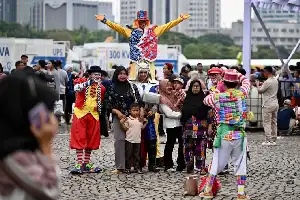 Bantu Warga Pasca-Lebaran, Bazar Rakyat Monas Salurkan Ratusan Ribu Kupon Belanja