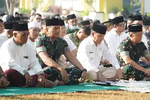 Atasi Dampak El Nino di Kobar, Gubernur Kalteng Pimpin Salat Istisqa dan Naikkan Subsidi Pangan