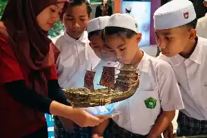 Transformasi Digital: Indonesian Islamic Art Museum Lamongan Padukan Artefak Kuno dengan Teknologi Masa Depan