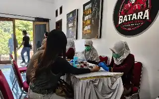 Peringati Bulan Bung Karno, PDIP Magetan Gelar Rangkaian Aksi Sosial dari Cek Kesehatan Gratis hingga Bazar UMKM