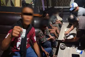 Antisipasi Gangguan Kamtibmas, Polsek Mandau Razia Tempat Hiburan Malam di Duri dan Amankan Pria Positif Narkoba