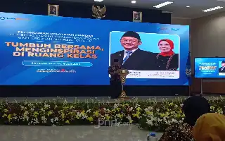 Dorong Transformasi Digital, Mendikdasmen Tekankan Pentingnya Literasi AI bagi Guru dan Siswa