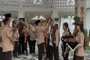 Gubernur Agustiar Sabran Lepas Kontingen Pramuka Kalteng Menuju Jambore Nasional XII di Cibubur