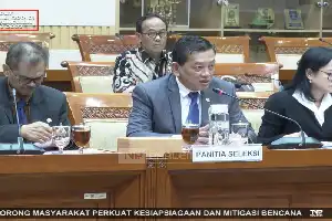 DPR Mulai Uji Kelayakan 14 Calon Hakim Agung, Soroti Aspek Integritas dan Rekam Jejak