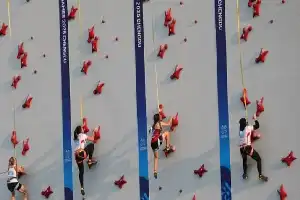 Tim Panjat Tebing Indonesia Raih Empat Medali di World Climbing Series Polandia