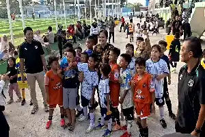 Peringati Hari Anak Nasional, PSSI Kalsel Wadahi Ratusan Pesepak Bola Cilik Lewat Grassroots Football Day