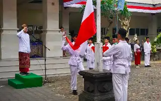 Tanamkan Karakter dan Nasionalisme, Siswa SMP-SMK Nasional Denpasar Diajak Teladani Perjuangan Pahlawan