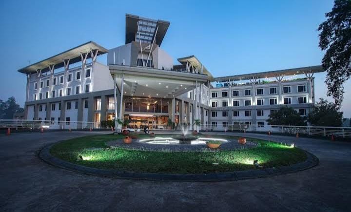 Restrukturisasi BUMN: PT Krakatau Sarana Infrastruktur Lepas Aset The Royale Krakatau Hotel Senilai Rp312 Miliar