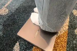 Inovasi Laptop Bisnis Premium: ASUS ExpertBook Ultra Usung Komputasi AI Lokal dan Durabilitas Tinggi