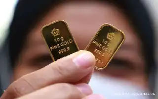 Tren Penurunan Harga Emas Ancam Tekan Bisnis Gadai, Pelaku Usaha Klaim Masih Terkendali