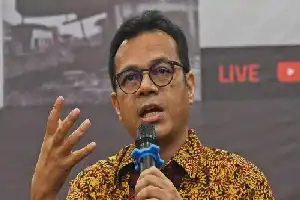 Tantangan AI dan Disinformasi: Wamen Komdigi Dorong Transformasi Peran Humas