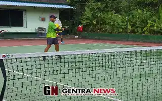 Dandim Klungkung Pererat Kedekatan TNI dan Warga Lewat Tenis Bersama