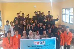 Perkuat Kesiapan Kerja Siswa, PSDKU Pelalawan PNP Kenalkan Teknologi PLC di SMKN 1 Pangkalan Lesung