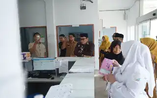 Berkantor di RSUD Datu Beru, Bupati Haili Yoga Tuntaskan Kendala Anggaran dan Rujukan Puskesmas