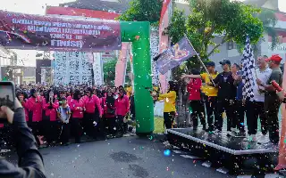 Peringatan Hari Bhayangkara ke-80: Polres Karawang Kukuhkan Sinergi Forkopimda Lewat Olahraga Bersama dan Bagikan Hadiah Umrah