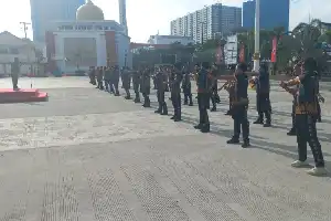 Tingkatkan Kualitas Pelayanan Publik, Personel Polresta Balikpapan Jaga Kebugaran Lewat Olahraga Rutin
