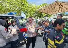 Dekatkan Diri dengan Masyarakat, Polres Kukar Gelar Pemeriksaan Kesehatan Gratis dan Aksi Sosial