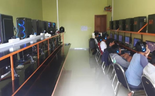 Bisnis Warnet di Kota Batu Tetap Eksis di Era Smartphone, Ini Strategi Bertahan dan Rencana Ekspansinya