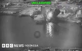 Konflik Selat Hormuz Memanas: Iran Serang Dua Kapal Tanker UEA di Tengah Blokade Militer AS