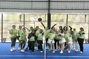 Turnamen Padel Meriahkan HUT Ke-11 IKPI Depok, Peserta Perempuan Jadi Sorotan