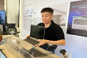 Tren Baru Perangkat Kerja: ASUS Dorong Integrasi Kecerdasan Buatan Lokal Lewat ExpertBook Ultra