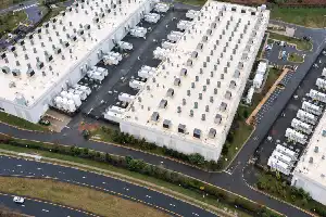Adopsi Kecerdasan Buatan Pacu Pertumbuhan Industri Data Center Indonesia Lampaui Standar Global