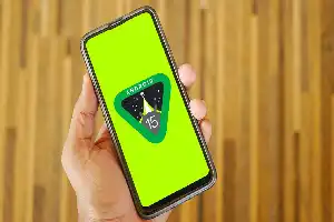 Persaingan Sengit Pasar Ponsel Rp3 Jutaan: Spesifikasi Premium Kini Lebih Terjangkau