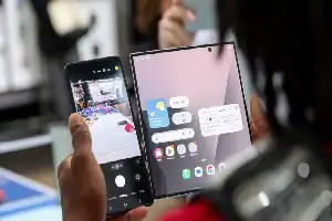 Samsung Siap Rilis Galaxy Z Fold 8, Antisipasi Persaingan Ketat dengan Apple