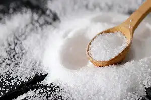 Riset Temukan Kontaminasi Mikroplastik pada Seluruh Sampel Garam Konsumsi di Indonesia