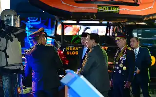 Presiden Prabowo Tinjau Inovasi Alat Utama Kepolisian Berbasis Produk Dalam Negeri