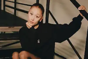 Selesaikan Tur 'Eternal Sunshine', Ariana Grande Berencana Vakum Sementara dari Industri Hiburan