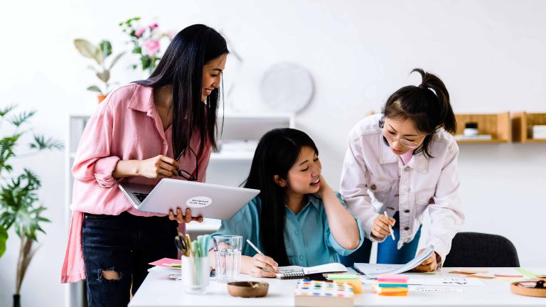 Kunci Akselerasi Bisnis: Pentingnya Merekrut Talenta dengan Inisiatif Tinggi