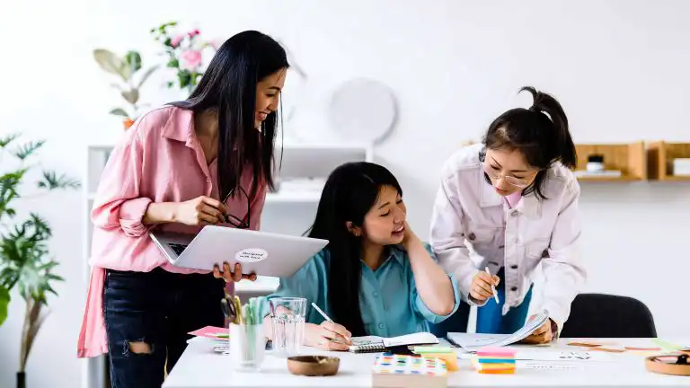 Kunci Akselerasi Bisnis: Pentingnya Merekrut Talenta dengan Inisiatif Tinggi