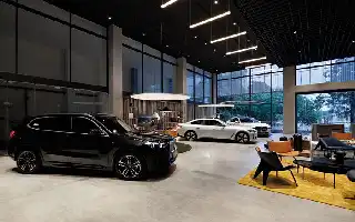 BMW Indonesia Nilai Kenaikan BI Rate Belum Mengganggu Penjualan Mobil Premium