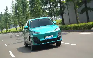 LEPAS Indonesia Hadirkan LEX Platform, Inovasi di Balik Performa SUV Listrik E4 EV