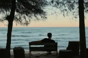 Menembus Stigma dan Ketimpangan Layanan: Mengapa Kesehatan Mental Harus Jadi Prioritas Global