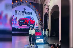 Perkuat Pasar Kendaraan Hijau, MG Motor Indonesia Luncurkan SUV MG ZS Hybrid+