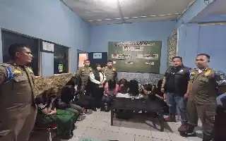 Langgar Batas Jam Operasional, Sembilan Pemandu Lagu Terjaring Razia Satpol PP Padang Pariaman