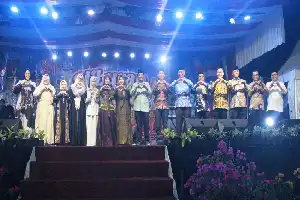 Semarak Hari Jadi ke-61 Tanjab Barat dan HUT RI, Ribuan Warga Padati Malam Hiburan Rakyat di Kuala Tungkal