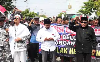 Warga dan Tokoh Agama Tegal Desak Penolakan Tempat Hiburan Malam di Margadana