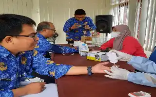 Jaga Kualitas Pelayanan Publik, Kelurahan Kariangau Gelar Pemeriksaan Kesehatan Berkala untuk Pegawai