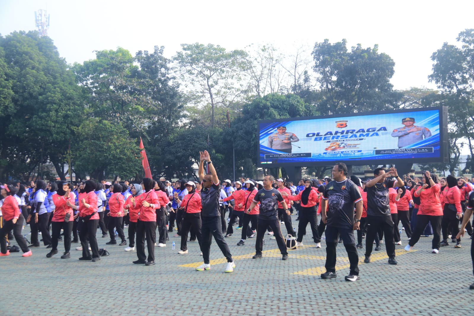 Pererat Sinergitas Internal, Jajaran Polda Jabar Gelar Olahraga Bersama