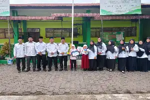 Siswi MIN 1 Medan Raih Medali Emas di Bidang Renang dan Tahfiz Al-Qur'an
