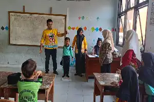 Tingkatkan Kualitas Kesehatan Siswa, MIN 3 Lampung Timur Gandeng Puskesmas Labuhan Ratu Gelar Pemeriksaan Gratis