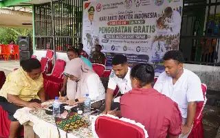 Pemkab Kepulauan Yapen Apresiasi Layanan Pengobatan Gratis IDI bagi Masyarakat