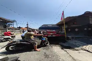 Terdampak Proyek Jalan, Warga Banjar Gelumpang Gianyar Kesulitan Akses Air Bersih
