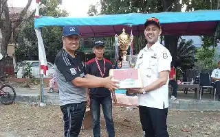 Resmi Ditutup, Turnamen Gembira Al-Khairat Cup II Jadi Wadah Asah Bakat Pemuda Manggala
